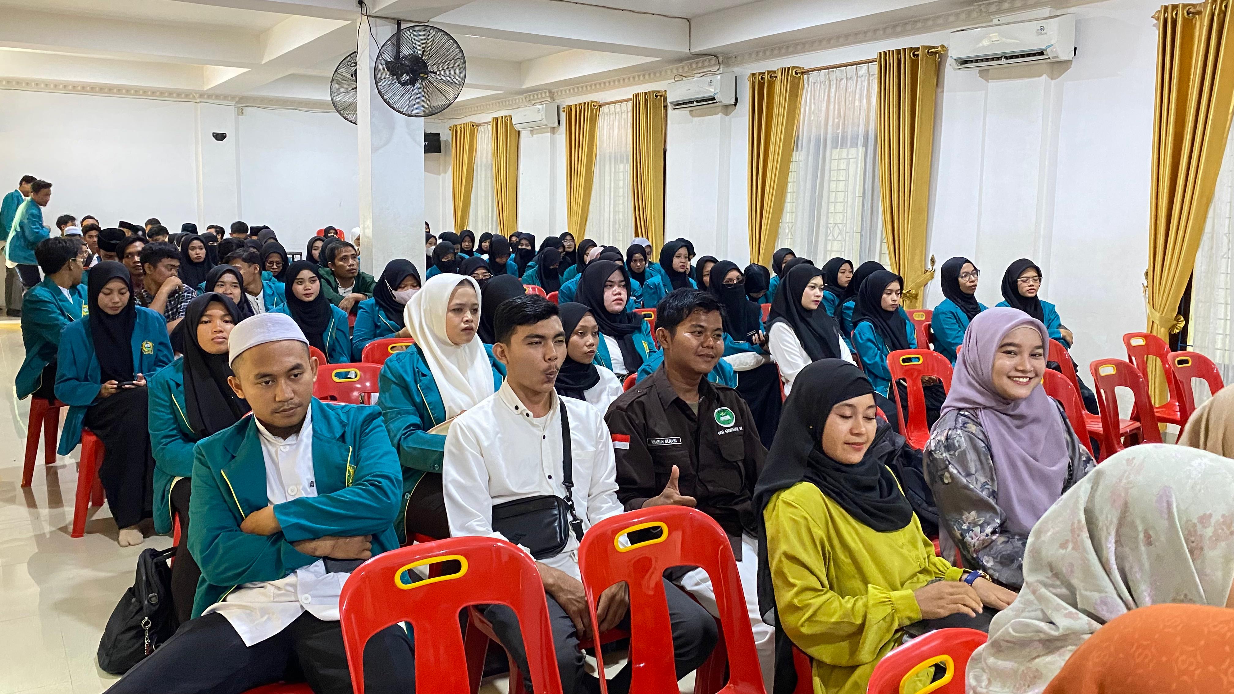 Kuliah Umum PGMI · Berita Akademik
Kuliah Umum PGMI Usung Tema Integrasi Ilmu dalam Pendidikan Dasar Islam
